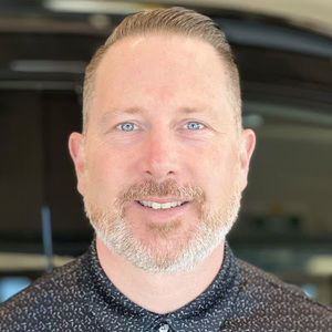 Meet your Posher, Corey